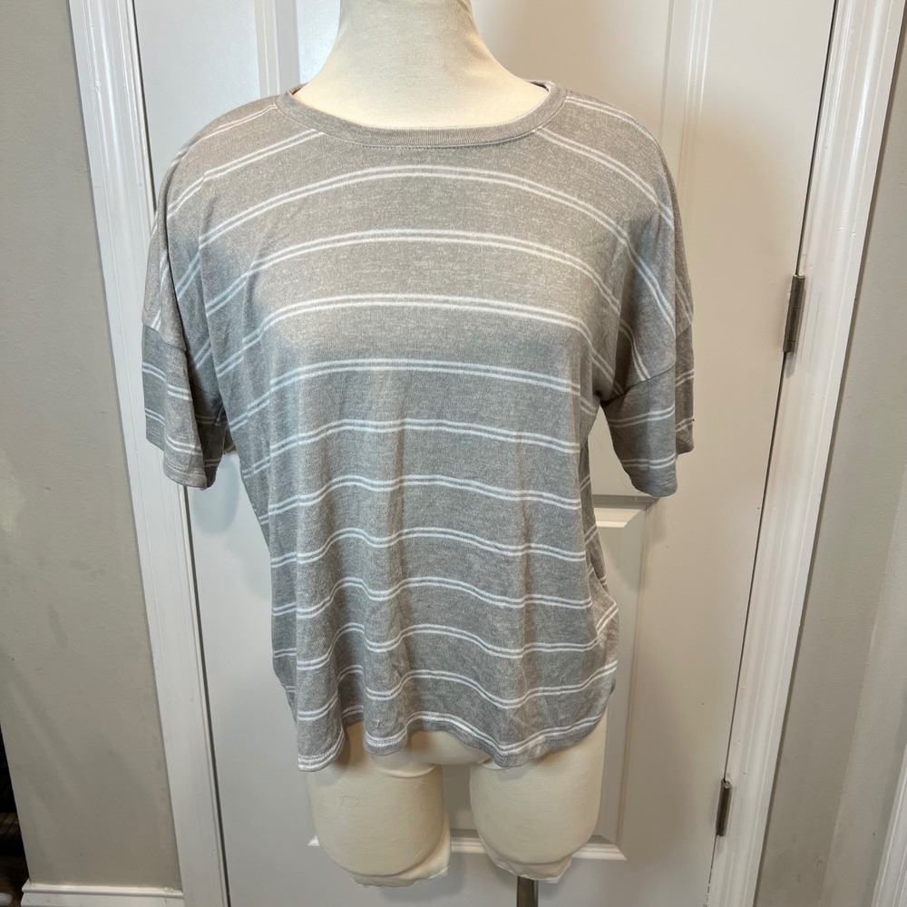 Lumiere Womens Short Sleeve Top Peplum Back Stripe Grey Size L
